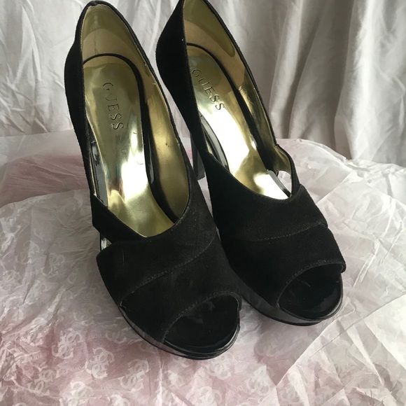 GUESS  GWATENSE  Platform Peep Toe Pump - Picture 3 of 9